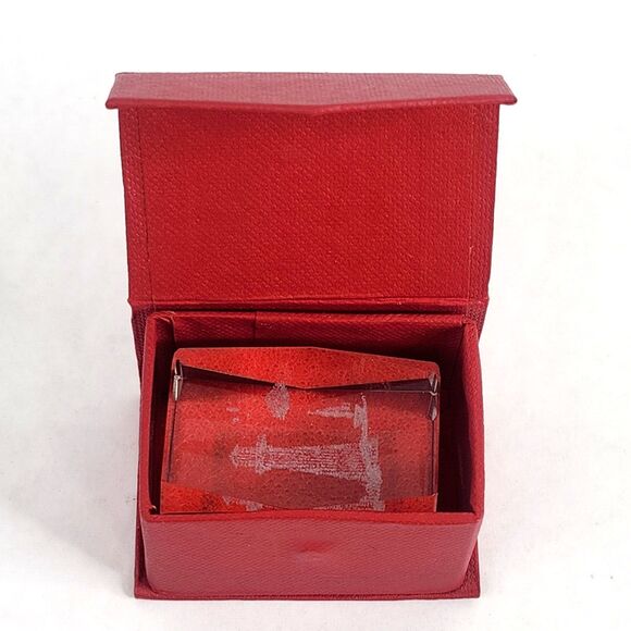 Paperweight‎ Laser Etched Prism Clear Crystal Cube Lighthouse Nautical Seagulls - Picture 1 of 13